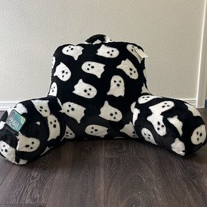 StoreHouse Seasonal Backrest Pillow